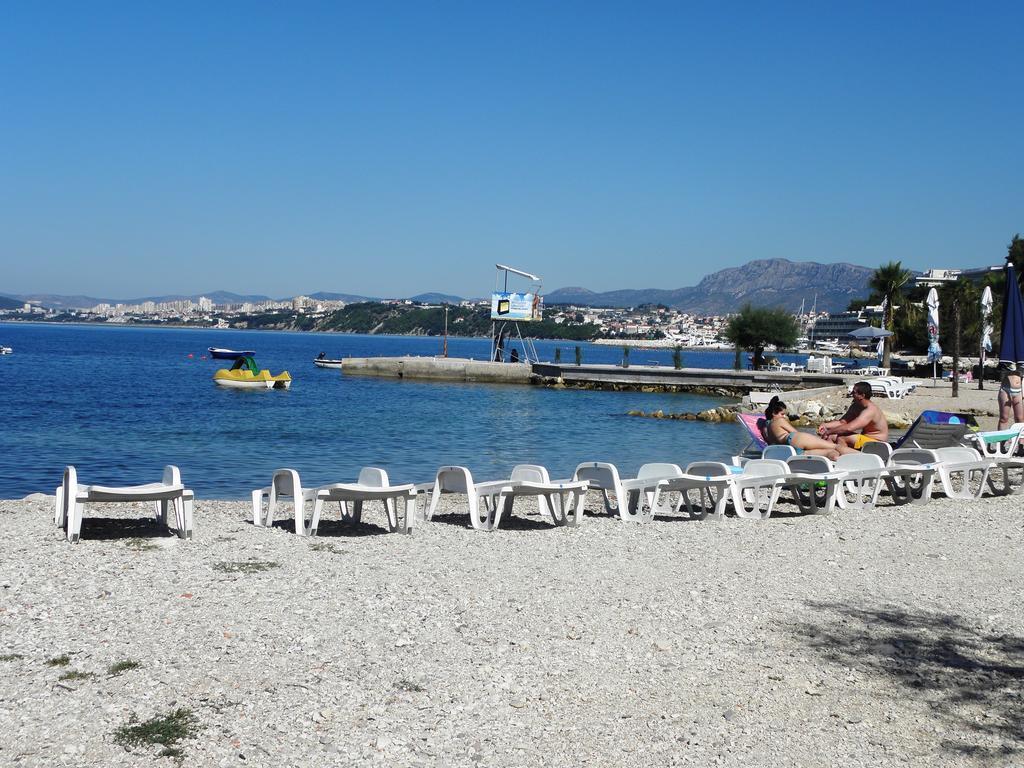 Beach Guesthouse Mediteran Podstrana Oda fotoğraf