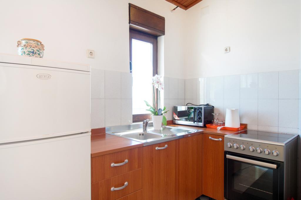 Beach Guesthouse Mediteran Podstrana Oda fotoğraf