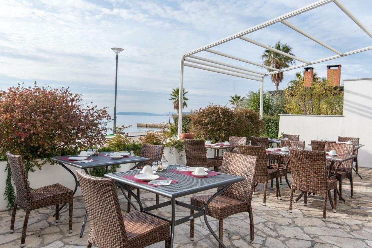 Beach Guesthouse Mediteran Podstrana Dış mekan fotoğraf