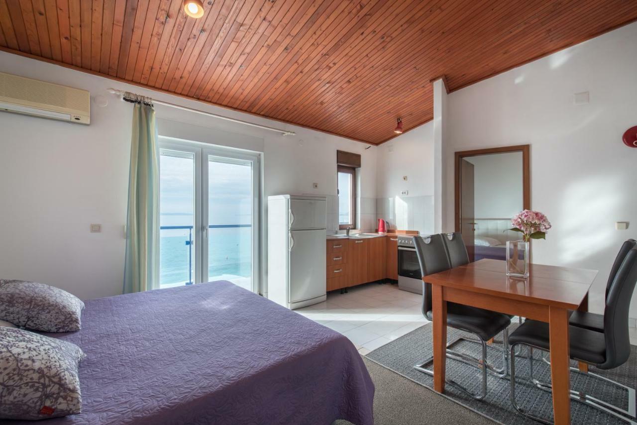 Beach Guesthouse Mediteran Podstrana Dış mekan fotoğraf