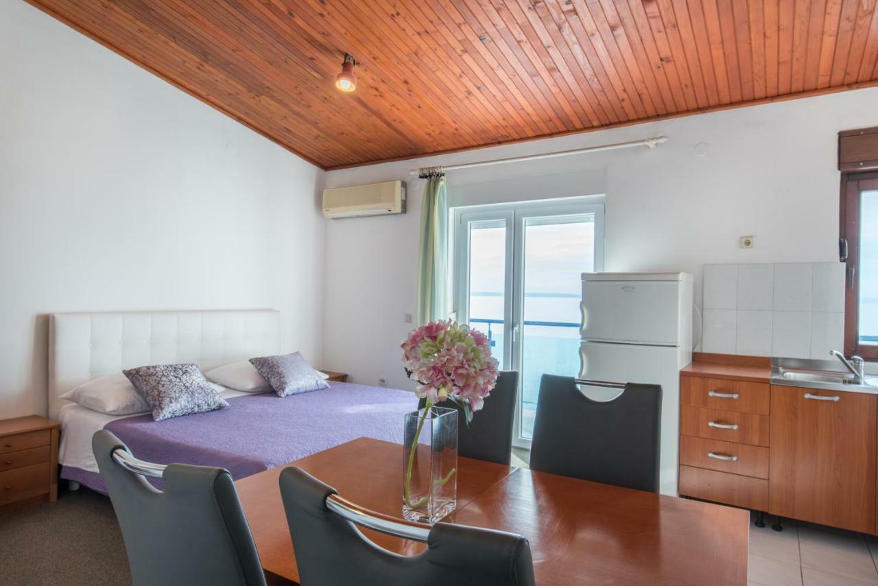 Beach Guesthouse Mediteran Podstrana Dış mekan fotoğraf